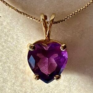 18 inch gold necklace with heart shaped amethyst pendant